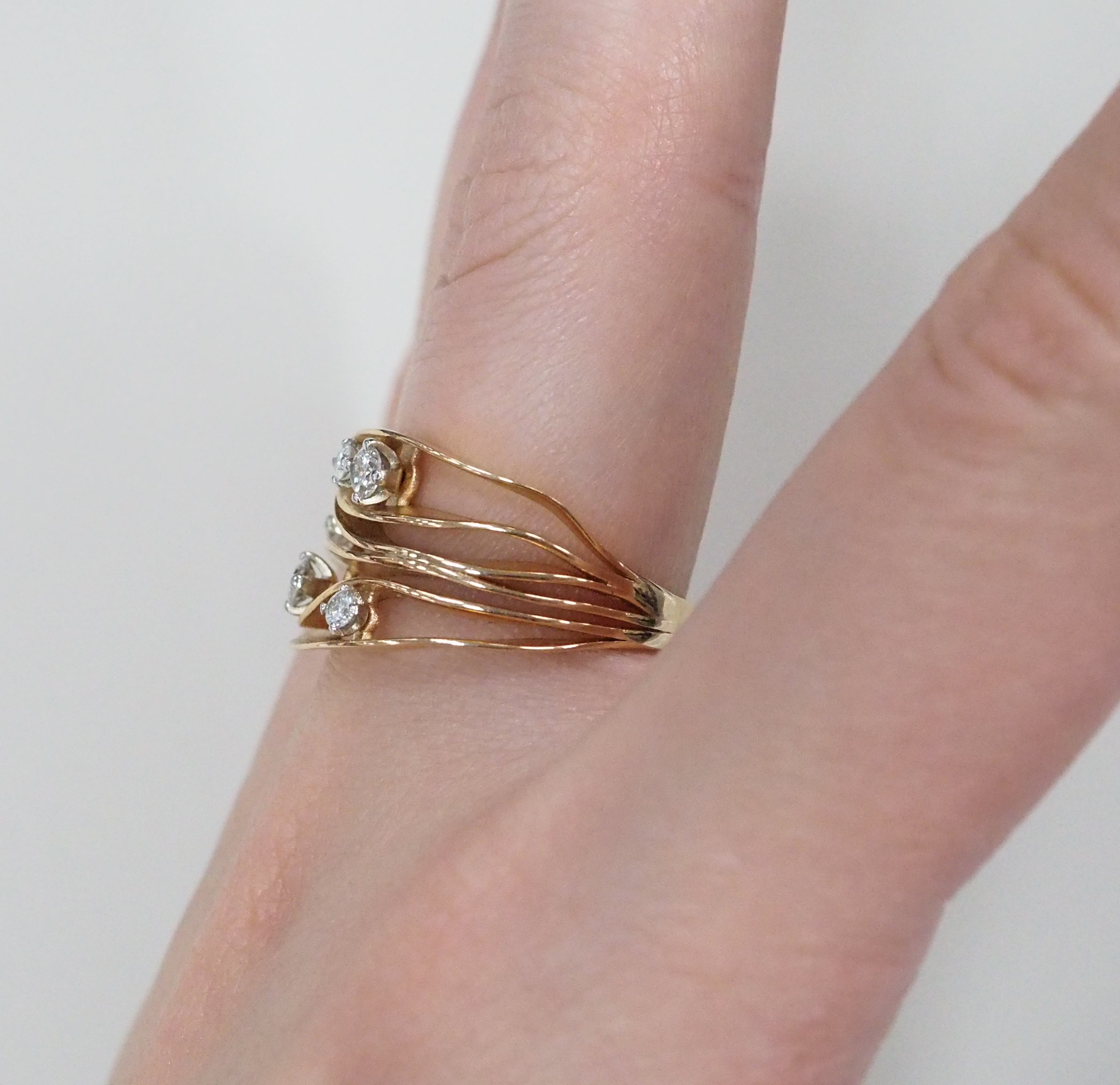 10311-000823 Кольцо (Au 585)